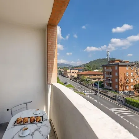 아파트 Lumina - Sunny Flat With Balcony *