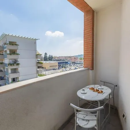 아파트 Lumina - Sunny Flat With Balcony *